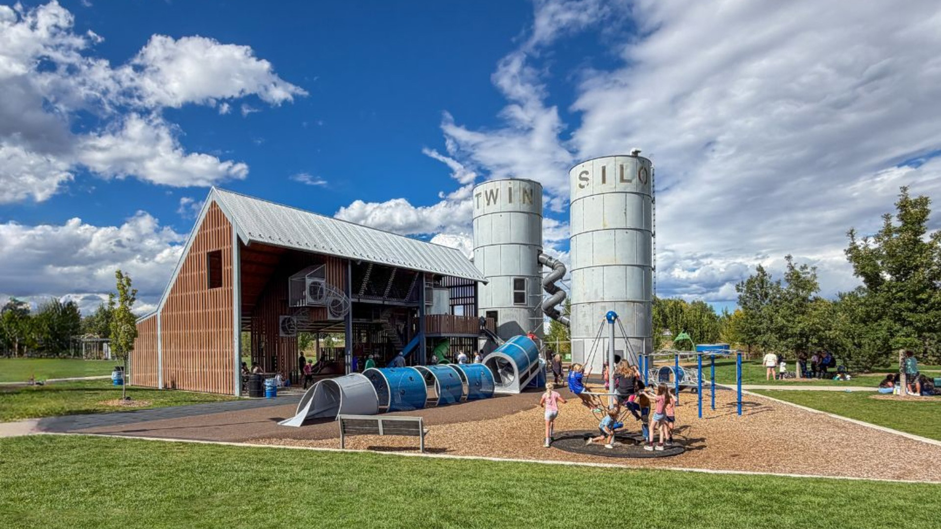 photo of Twin Silo Park